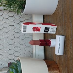 🆕Badass Icon Matte Lipstick